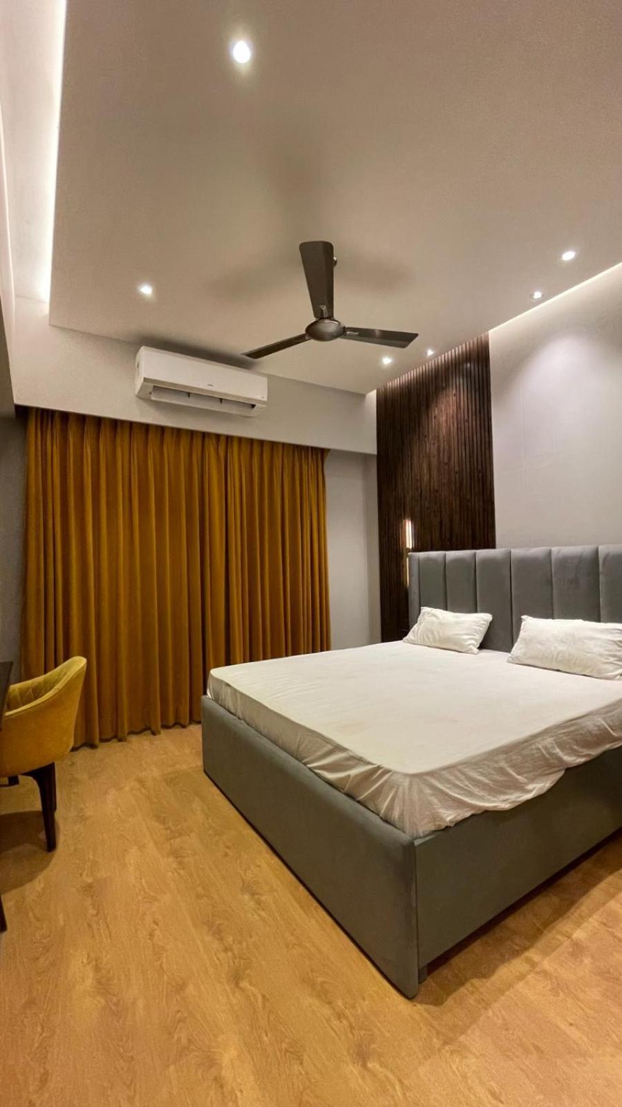 Aparthotel Urban Abodes Ghaziabad Exterior foto