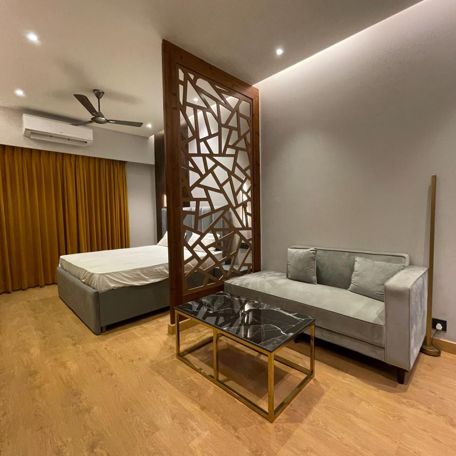 Aparthotel Urban Abodes Ghaziabad Exterior foto